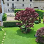 L'oasi Di Franco E Paola Couette-café 3*
