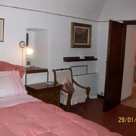 B&B L'oasi Di Franco E Paola 3*