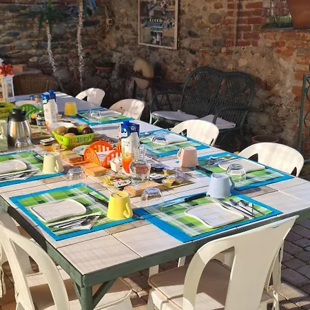 Bed & Breakfast L'oasi Di Franco E Paola