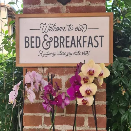 L'oasi Di Franco E Paola Bed & Breakfast 3*