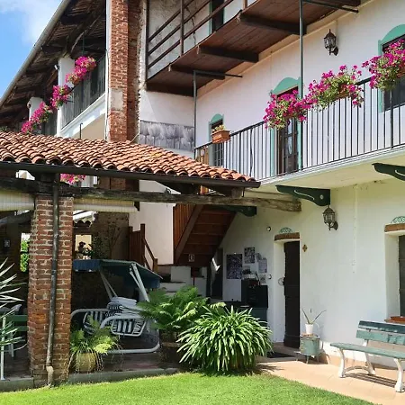 Nocleg ze śniadaniem L'oasi Di Franco E Paola San Martino Canavese
