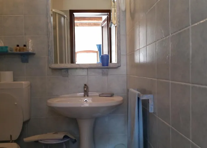 Bed and Breakfast L'oasi Di Franco E Paola 3*