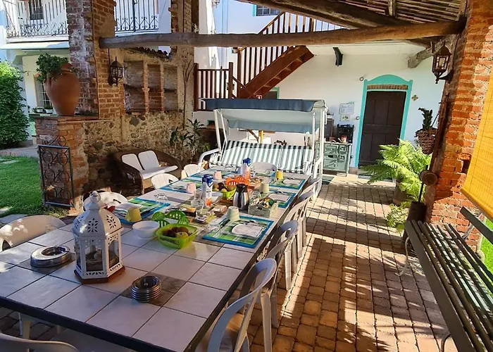 L'oasi Di Franco E Paola Bed and Breakfast